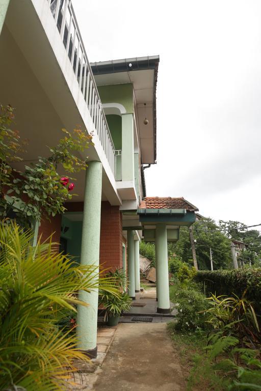 Araliya Holiday Bungalow Канди Экстерьер фото
