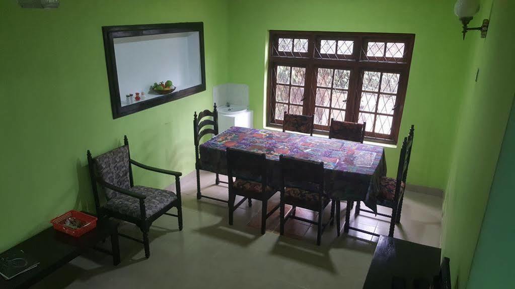 Araliya Holiday Bungalow Канди Экстерьер фото
